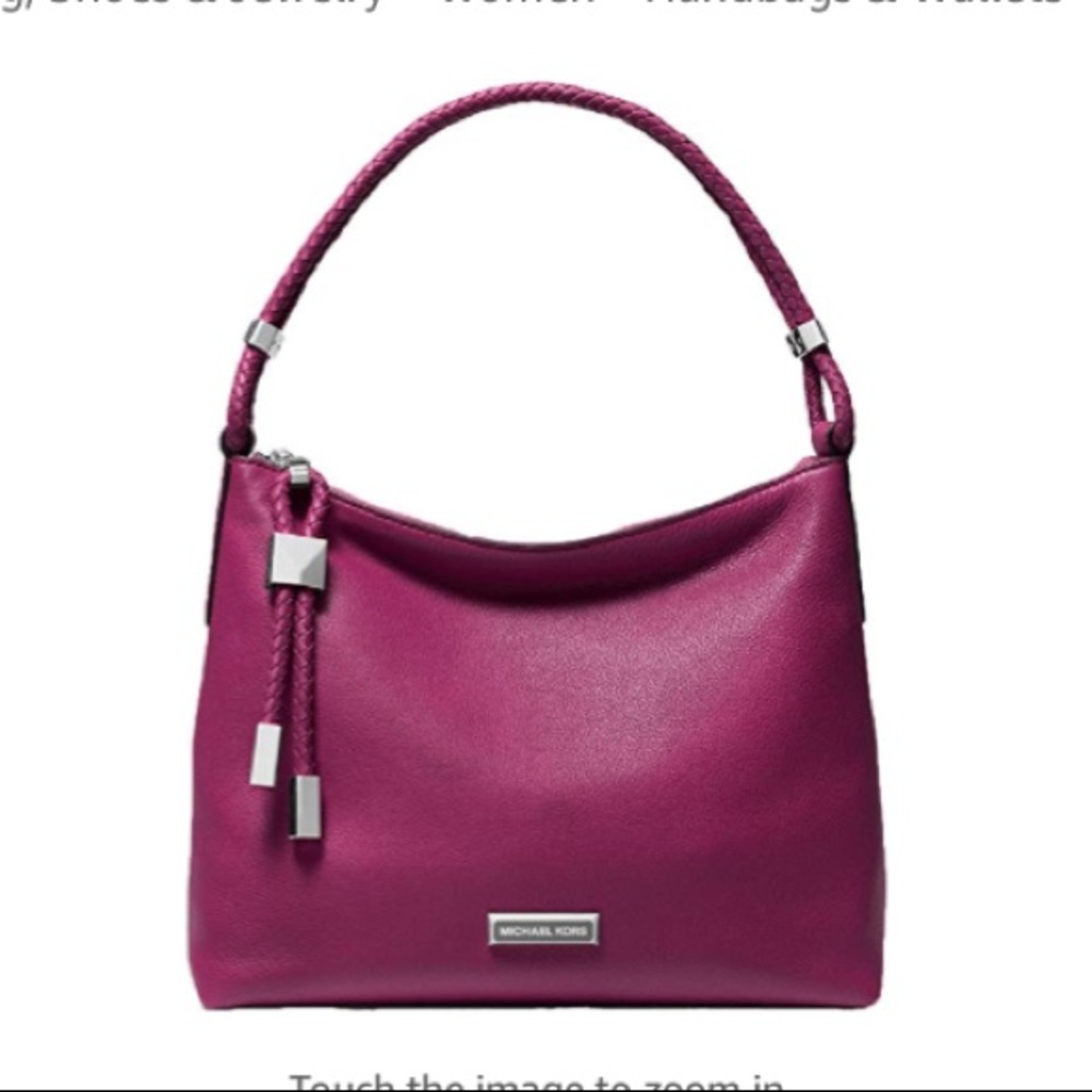 Michael kors purse. Size medium